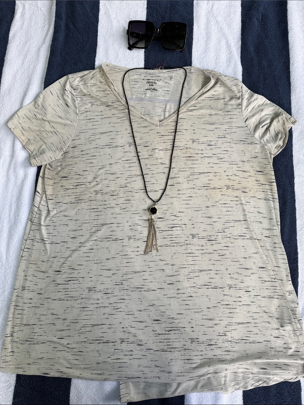 ExOfficio Cream Heathered V-Neck Short Sleeve Tee